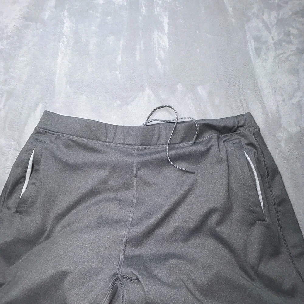 Peter Millar Athletic Pants XXL Gray Performance Stretch Reflective Zip Pocket